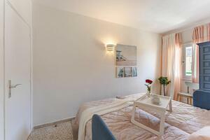 Seafront 1 Bedroom Apartment - Los Cristianos - Costamar — photo 12 of 25