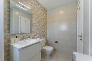 Seafront 1 Bedroom Apartment - Los Cristianos - Costamar — photo 19 of 25