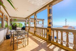 Villa di 6 Camere - Los Menores (0)