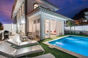 Villa di 4 Camere - El Madroñal (1)