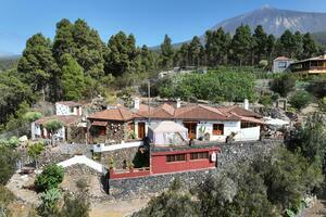 4 Bedroom House - Icod de Los Vinos — photo 2 of 65