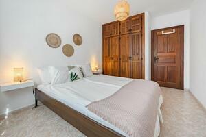 5 Bedroom Building - Playa San Juan (16)