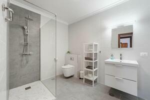 5 Bedroom Building - Playa San Juan (17)