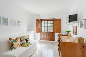 5 Bedroom Building - Playa San Juan (25)