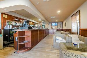 Business - La Caleta (4)