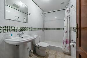 Seafront 6 Bedroom Villa - Playa de Las Américas (28)