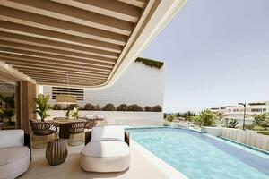 Seafront Luxury 4 Bedroom Townhouse - Marbella — photo 7 of 21
