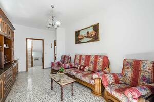 Edificio di 5 Camere - Armeñime (2)