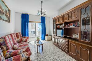 Edificio di 5 Camere - Armeñime (3)