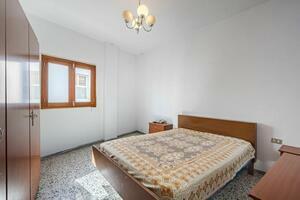 Edificio di 5 Camere - Armeñime (4)