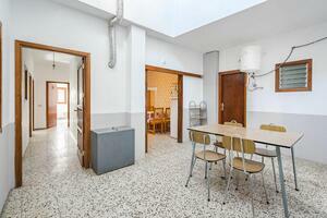 Edificio di 5 Camere - Armeñime (11)