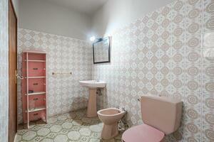 Edificio di 5 Camere - Armeñime (14)