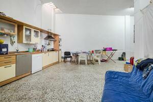 Edificio di 5 Camere - Armeñime (21)