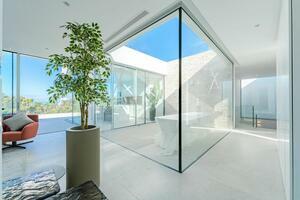 Luxus 6-Zimmer-Villa - San Eugenio Alto (1)