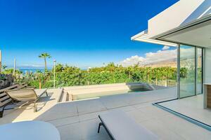 Luxus 6-Zimmer-Villa - San Eugenio Alto (8)