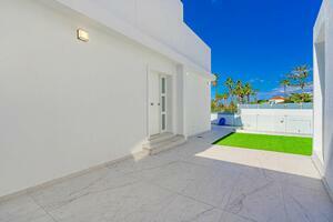 Luxus 3-Zimmer-Villa - San Eugenio Alto (4)