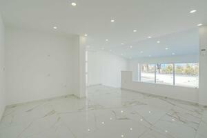 Luxus 3-Zimmer-Villa - San Eugenio Alto (8)