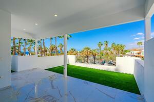 Luxus 3-Zimmer-Villa - San Eugenio Alto (15)