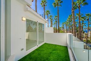 Luxus 3-Zimmer-Villa - San Eugenio Alto (20)