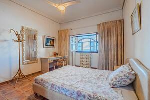 Casa de 4 dormitorios - El Médano (8)