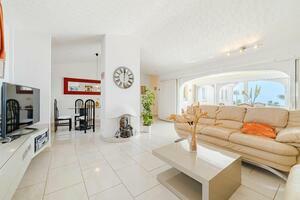 5 Bedroom House - Valle de San Lorenzo (12)