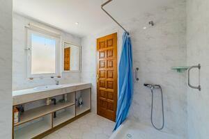 5 Bedroom House - Valle de San Lorenzo (29)