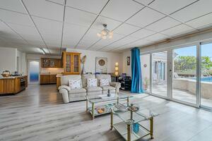 5 Bedroom House - Valle de San Lorenzo (33)