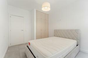 4 Bedroom Apartment - Alcalá (15)