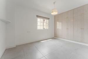 4 Bedroom Apartment - Alcalá (22)