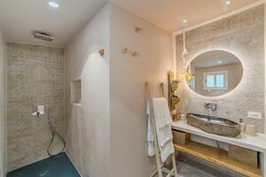 Luxury 5 Bedroom Villa - Chayofa (46)