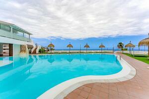 1 Bedroom Apartment - San Eugenio Alto - Malibu Park (13)