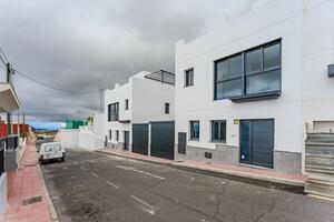 5 Bedroom Townhouse - San Miguel (1)