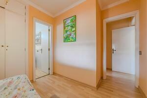 6 Bedroom Villa - La Laguna (32)