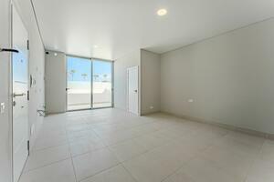 17 Bedroom Building - Callao Salvaje (5)