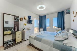 2 Bedroom Penthouse - El Madroñal - Los Almendros (8)