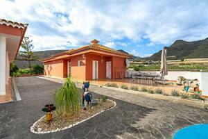 7 Bedroom Estate - Acantilados de Los Gigantes (32)