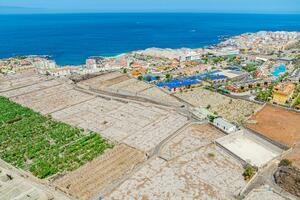 Land - Puerto de Santiago (6)