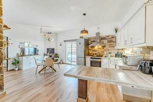 3 Bedroom Apartment - Tijoco Bajo (2)