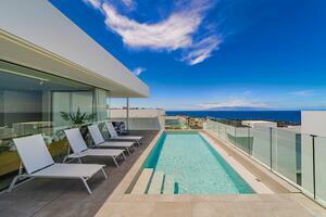 3 Bedroom Villa - Callao Salvaje (0)