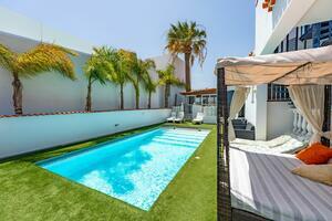 4 Bedroom Villa - Amarilla Golf (0)