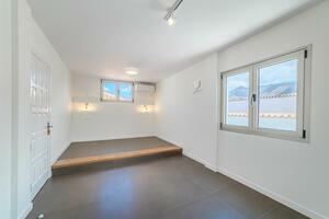 7 Bedroom Villa - Puerto de Santiago (33)