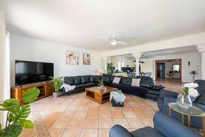 8 Bedroom Villa - Golf del Sur (3)