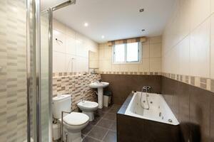 8 Bedroom Villa - Golf del Sur (20)