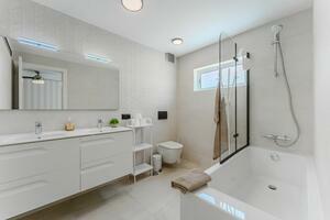 5 Bedroom Villa - San Eugenio Alto (17)