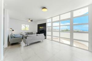 5 Bedroom Villa - San Eugenio Alto (33)