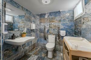 Business - Torviscas Bajo (11)