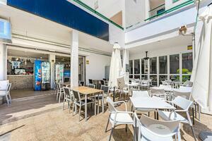 Business - Torviscas Bajo (13)