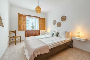 Business - Playa San Juan (24)