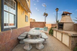 4 Bedroom House - Las Rosas — photo 20 of 25