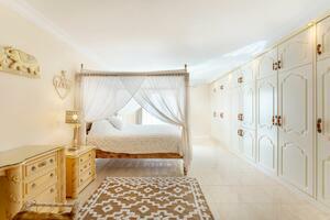 11 Bedroom Villa - Armeñime (13)